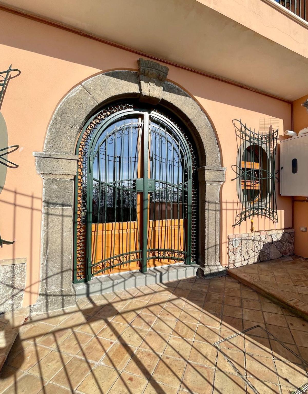 Sunshine Apartment Taormina Exterior foto